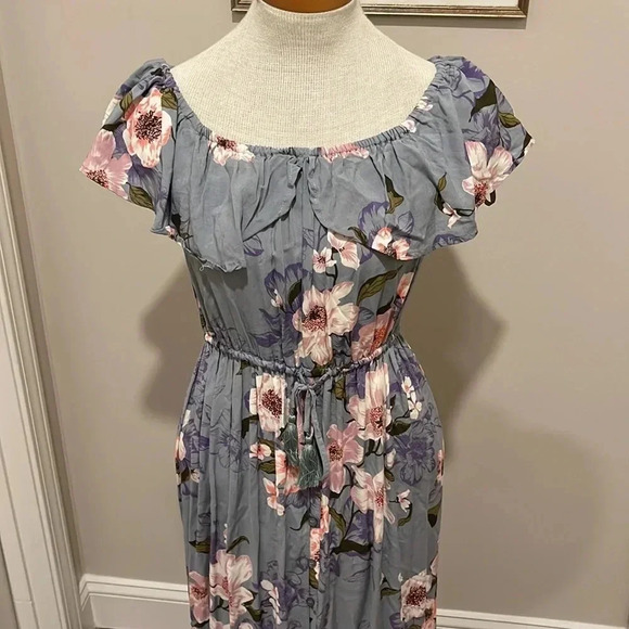 NWT!! Band Of Gypsies - Blue/Pink Floral MIDI Dress - Size Medium - Picture 2 of 12